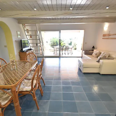 Norsi - Indipendente Con Giardino Privato * Casa Marchetti