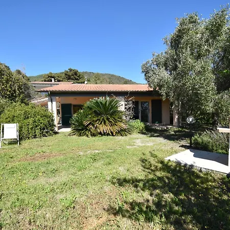 Holiday home Norsi - Indipendente Con Giardino Privato Casa Marchetti